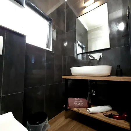 Solemar Luxury Free Parking Guest house